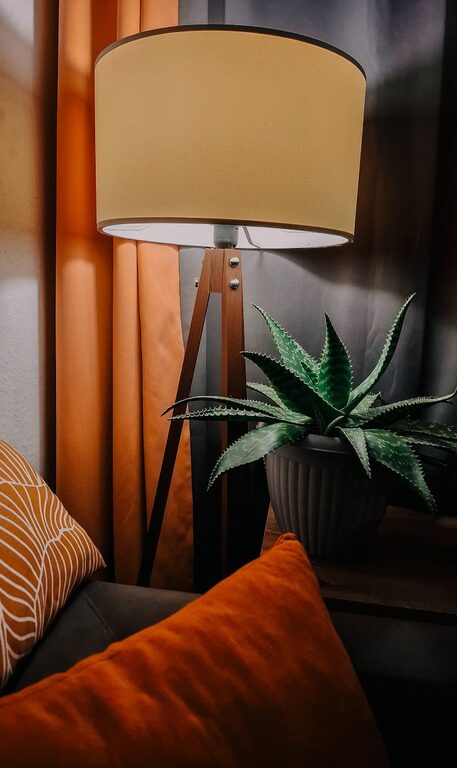 Simple Tips for Creating a Cosy and Inviting Living Room Space